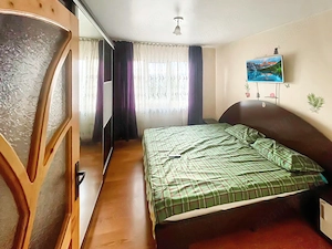 De vanzare, apartament 3 camere decomandat, Piata Sarbilor  - imagine 2