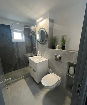 in Tg MURES ofer chirie apartament 2 camere