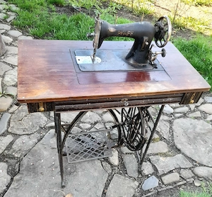 Mașină de Cusut  PFAFF 31