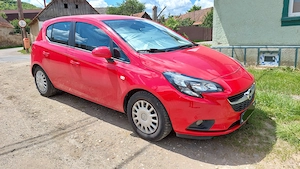 Opel Corsa E, 1.4 benzina, 2019 cu pachetul de iarnă în dotare
