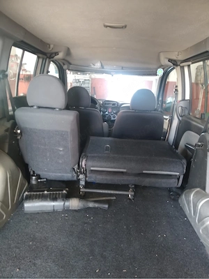 Dezmembrez Fiat Doblo - imagine 3