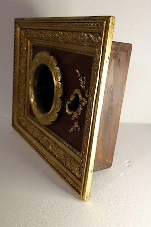 Cutie de lemn cu foita de aur pentru ceas perete - imagine 2