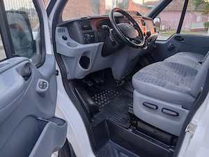 T5 camioneta 2012, 115CP - imagine 8