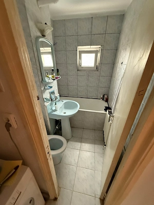 Vând apartament semidecomandat-Craiovita Nouă  - imagine 5