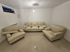 Reconditionam vopsim mobilier din piele naturala