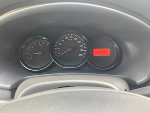 Logan Avariat 2015 - imagine 5