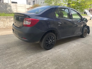 Logan Avariat 2015 - imagine 2