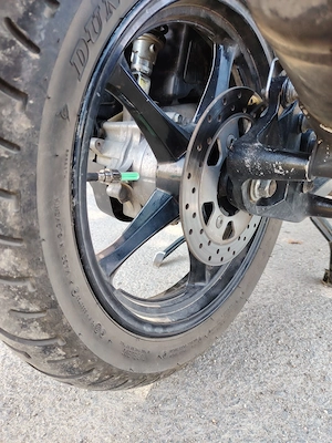 Vand Scuter Suzuki Sixteen 150cc - imagine 5