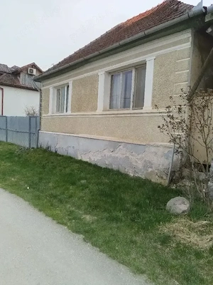 Casă de vânzare - imagine 2