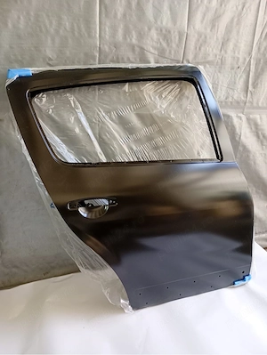 Usa originala Dacia Sandero  - imagine 2