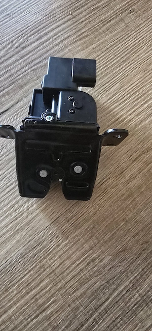 Încuietoare portbagaj  - imagine 2