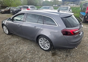Opel Insignia Sports Tourer - imagine 2