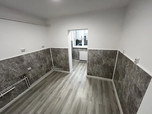 Închiriez apartament parter 77Mp, zona RAGC , Targoviste  - imagine 3