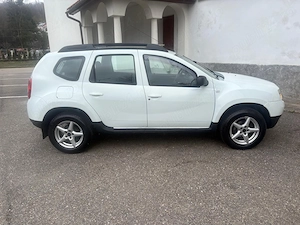 Dacia Duster 4x4 stare foarte buna  - imagine 6