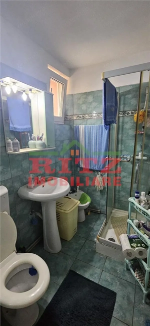 APARTAMENT 3 CAMERE CENTRAL - imagine 11