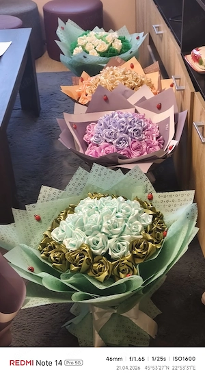 Vand sau fac pe comandă buchete de saten în Deva - imagine 5