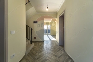 CASA TIP DUPLEX cu 5 camere de vanzare| Cartier Izvor | COMISION 0% - imagine 4