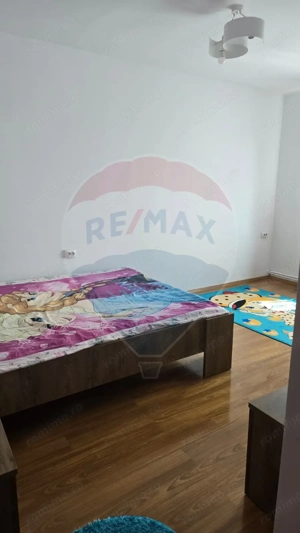 Casă / Vilă cu 5 camere de vânzare - imagine 15