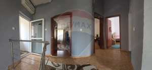 Casă / Vilă cu 5 camere de vânzare - imagine 10