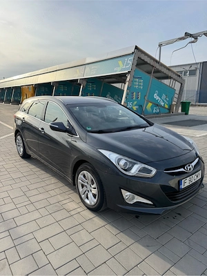 Hyundai i40 1.6 benzina  - imagine 2