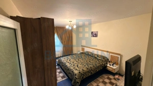 Vila-in-zona-Parcului-Nicolae-Romanescu-curte-mare-doua-constructii - imagine 6