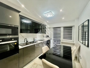 Apartament 3 camere, zona Podgoria - imagine 2