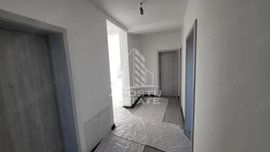 Duplex nou,pe parter,3 camere,2 bai,Dumbravita,la cheie - imagine 5