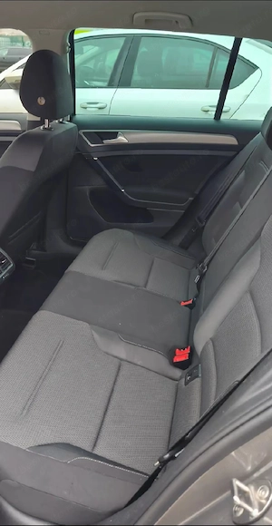 VW Golf 7 Variant 1.6 TDI | Euro 6 (FĂRĂ AdBlue) | 177k km NAP Olanda | 3 Chei | Geamuri Fumurii - imagine 8