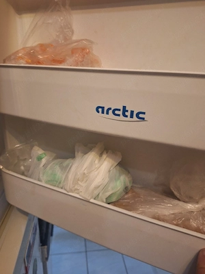 frogider cu congelator combina frigorifica  no frost 170cm 50cm stare buna - imagine 5