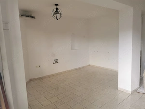 Spatiu central de inchiriat pe Calea Motilor in Alba Iulia - imagine 3