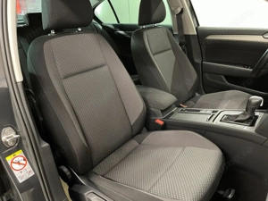 Volkswagen Passat - imagine 9