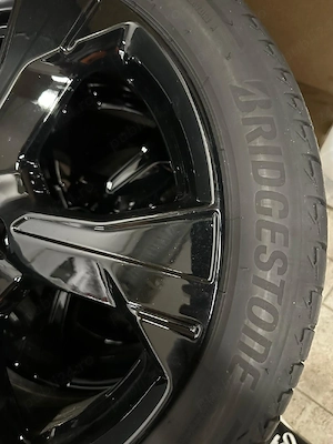 Jante aliaj/Roti 17" Nissan Micra - imagine 3