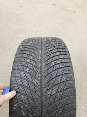 vand set anvelope michelin alpin 245 35 19/265 35 18 - imagine 3