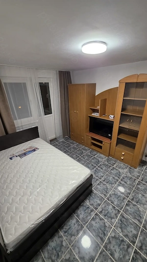 Apartament 2 camere Lujerului 2 din 10 2200 lei pret fix