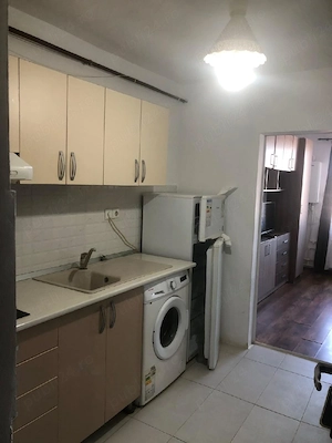 inchiriez camera camin