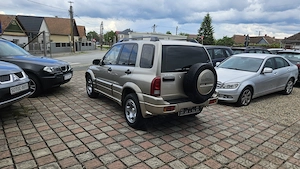 Suzuki Grand Vitara  - imagine 20