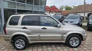 Suzuki Grand Vitara  - imagine 8