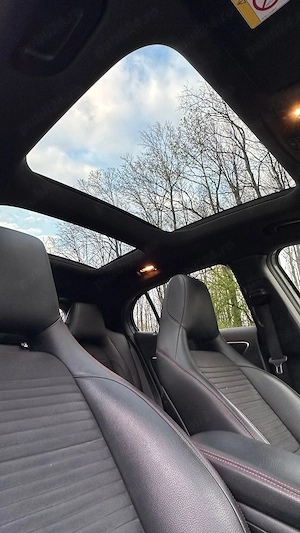 Mercedes GLA 200D AMG - imagine 6