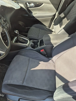 Vind Nissan Qashqai model Espace 3 - imagine 2