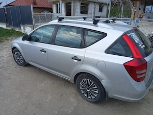 Vând KIA ceed 1,5 crdi 2008 - imagine 3
