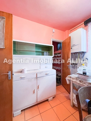 Apartament 4 camere + Boxa, in Deva, zona Licee, Str. Titu Maiorescu, 93 mp, decomandat, etaj 3... - imagine 4
