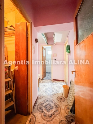 Apartament 4 camere + Boxa, in Deva, zona Licee, Str. Titu Maiorescu, 93 mp, decomandat, etaj 3... - imagine 2