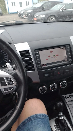 Vind Citroen C crosser  2,2 HDI