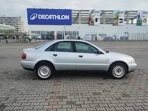 Audi A4 B5 1.6 benzină vopsea originala fara rugină  - imagine 6