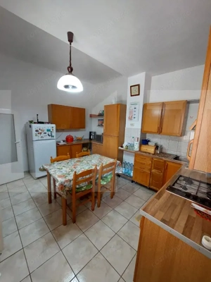 Casă de vânzare, 304 mp, zona Grădiște - imagine 14