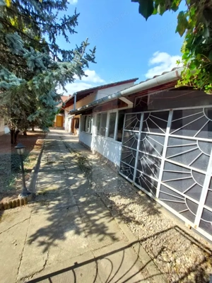 Casă de vânzare, 304 mp, zona Grădiște - imagine 2