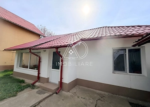 Casă de vânzare   Strada Motrului - imagine 7