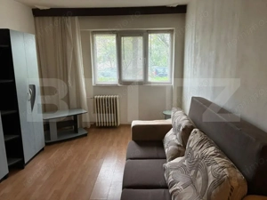 Garsoniera, 30mp, Malu Rosu