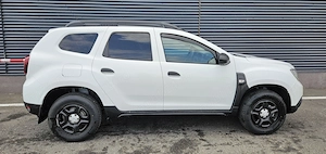 Dacia Duster 2018 4 2 - imagine 3