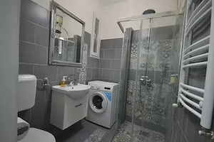 Universitate Parcul Cismigiu reper str. Ion Brezoianu garsoniera  345 euro negociabil  Contract Anaf - imagine 6